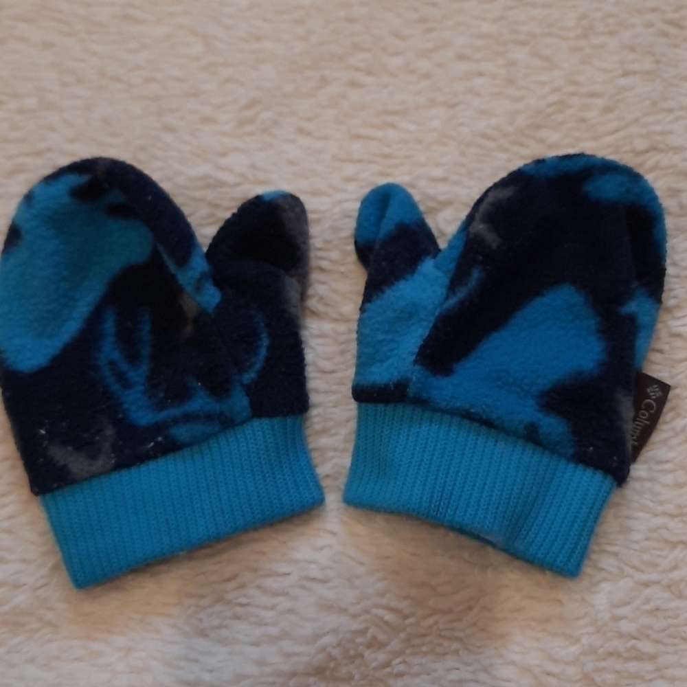 Columbia Toddler 2T Camo Print Fleece Mittens Blue